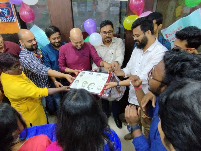 Gallery - Red Apple Learning